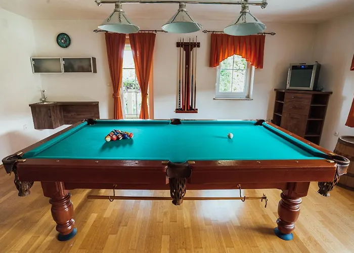 Privat bolig Sneznik Stari Trg pri Lozu