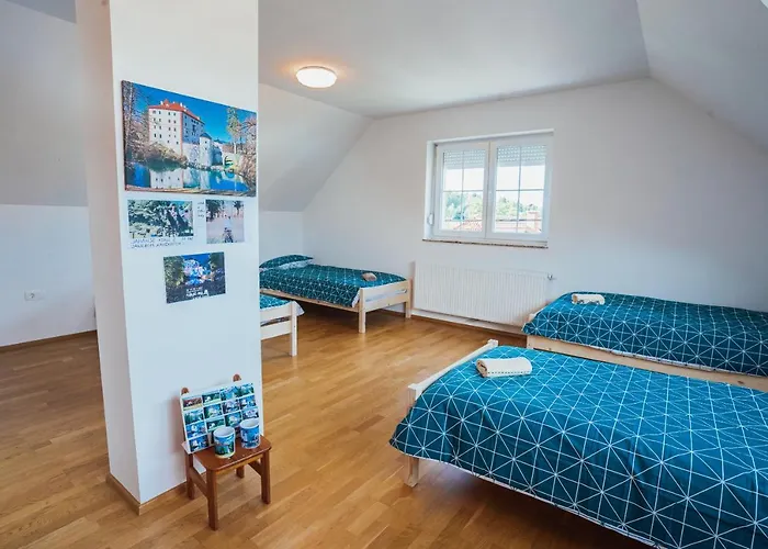 Privat bolig Sneznik Stari Trg pri Lozu